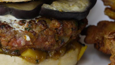 Hamburger d'agneau à l'indienne