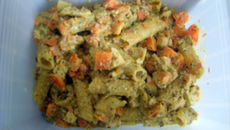 Penne au tofu sauce basilic-amandes