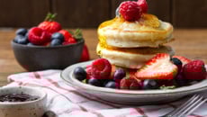 Pancakes fluffy au lait végétal