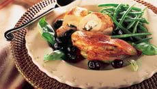 Escalopes de poulet au chèvre et au basilic