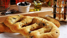 Fougasse au paprika et origan