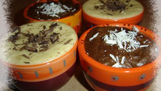 Duo de mousses aux chocolats noir et blanc