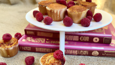 Muffins caramélisés aux framboises
