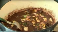 Bœuf bourguignon classique et sa garniture