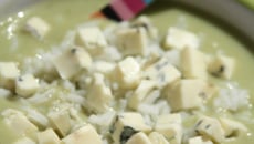 Velouté complet poireaux, pommes de terre-fourme d'ambert, riz