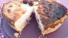 Gâteau de fromage blanc aux cerises