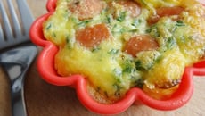 Mini-clafoutis aux saucisses Knacki