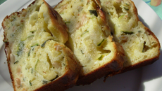 Terrine de courgettes à la brousse et aux pingons de pin