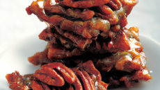 Tuiles garnies aux noix de pécan