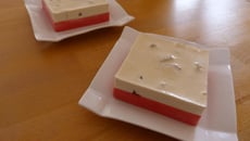 Petit carré à la poire, gâteau