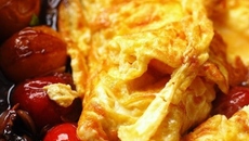 Omelette aux tomates