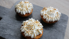 Mini gâteaux façon tarte au citron meringuée