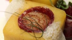 Saint-Jacques et Ariane safranées en parfum Basque