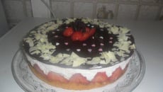 Fraisier au fondant de chocolat