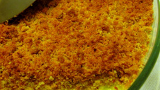 Courgettes au curry en crumble de pois chiches