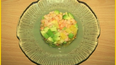 Tartare d'avocats, oranges et crevettes