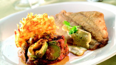 Petit carrelet, Gaufre de pomme de terre et Courgette à la provençale