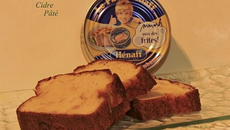 Cake au pâté Hénaff et cidre