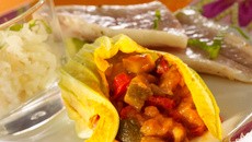 Fleur de courgette à la ratatouille et basilic frais