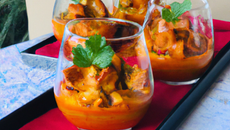 Verrines de poulet au curry rouge