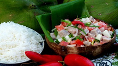 Poisson cru à la tahitienne aux herbes aromatiques
