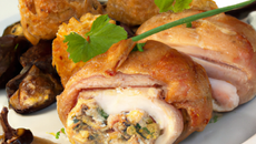 Chapon farci au foie gras et coquillette