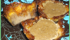 Tuiles aux amandes garnies de son fondant aux marrons