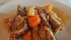 Poitrine d'agneau aux navets jaunes " boules d'Or"