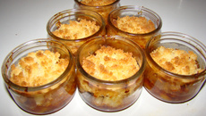 Crumble ananas et noix de coco