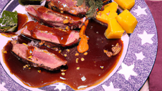 Magret de canard sauce miel et sapin