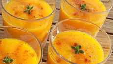 Soupe glacée carottes, ananas et cumin