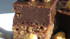 Cake noisettes et chocolat