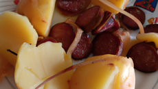 Pommes de terre au saucisson