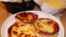 Mont d'or chaud et ses rostis