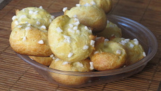 Chouquettes au sucre perlé