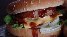 Hamburger maison sauce barbecue