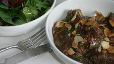 Émincé d'onglet de bœuf aux doux épices et à la coriandre