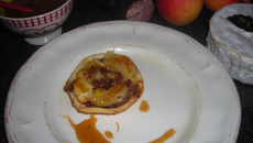 Tatin normande : andouille de Vire, pommes et camembert