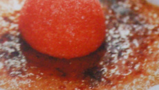 Crème brûlée aux fraises Tagada maison