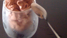 Mousse au chocolat sans œuf au siphon