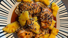 Poulet à l'ananas et sésame