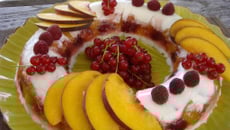 Savarin à la panacotta et gelée de fruit
