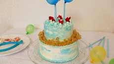 Layer cake aux ballons citron framboise