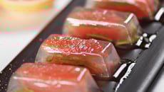 Gelée de pamplemousse rose, estragon et poivre de Sichuan