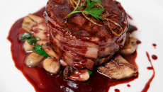 Tournedos à la bordelaise