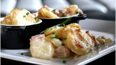 Tartiflette de petits cubes de pommes de terre