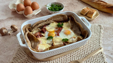 Galettes bretonnes façon quiche aux champignons, lardons et raclette