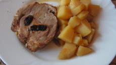 Rôti de porc farci aux pruneaux