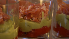 Verrine avocat-fenouil chiffonnade jambon de parme