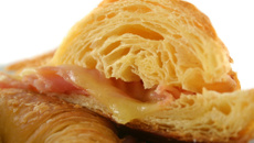 Croissant simple et rapide au fromage et jambon